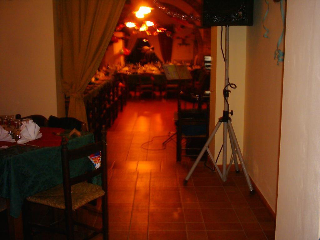 Hotel Il Malandrone Rosignano Marittimo Exterior foto